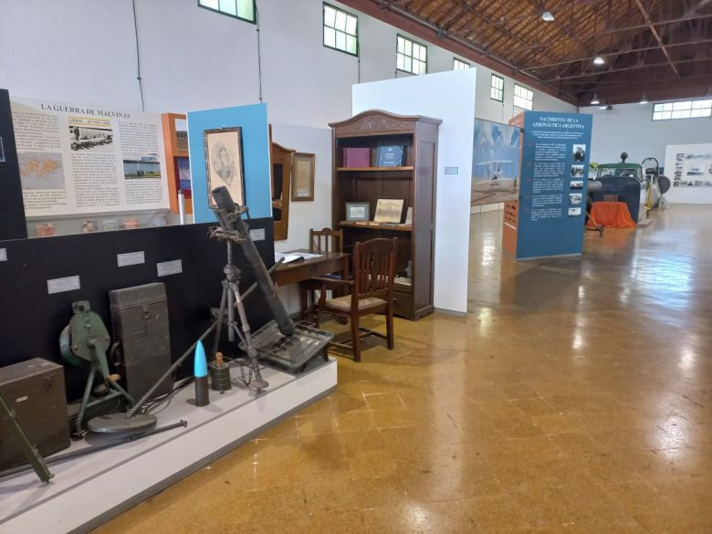 El Museo Histórico de la V Brigada Aérea abre sus puertas