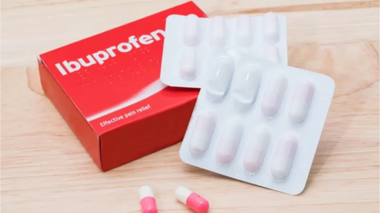 La advertencia sobre el peligro de abusar de los medicamentos que combinan ibuprofeno y codeína