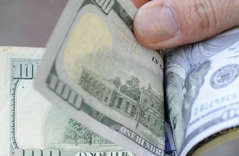 Cuánto cotiza el dólar este miércoles 12 de octubre en el debut de las nuevas regluaciones para la divisa