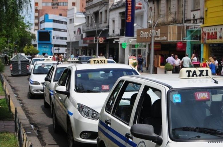 Tamayo envió al Concejo Deliberante un aumento del 35% en la tarifa de taxis
