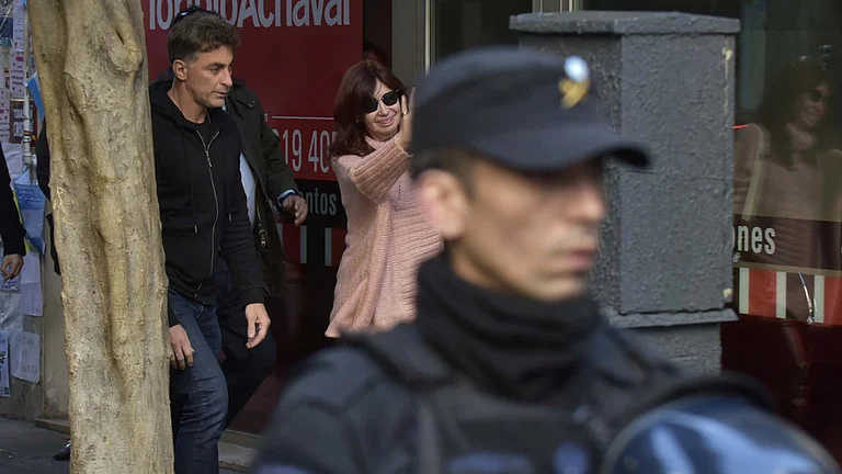 Ataque a CFK: ordenaron liberar a Agustina Díaz y profundizar la investigación sobre el rol de la custodia