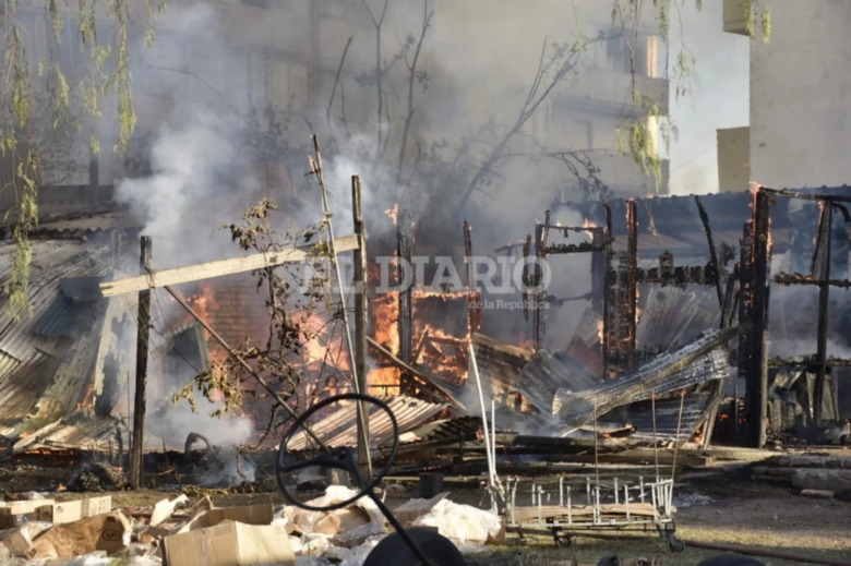 Se quemó un depósito en el predio de la Dirección Nacional de Arquitectura