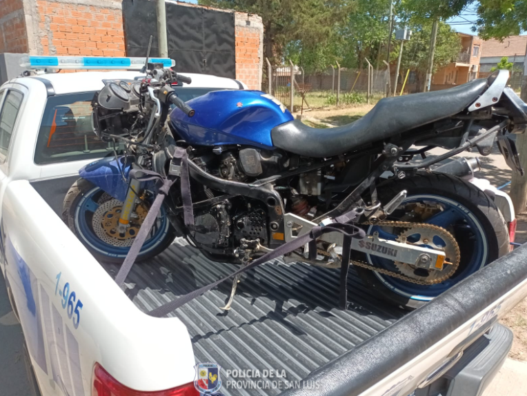 La policía recuperó una motocicleta
