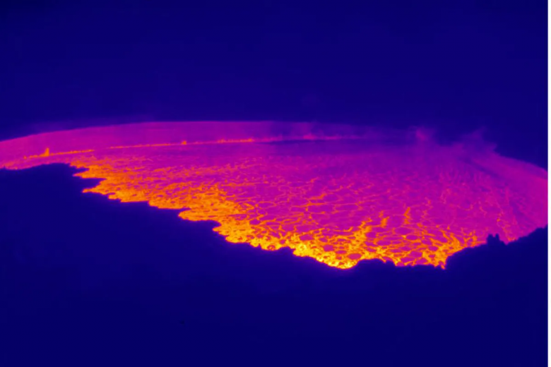 Mauna Loa: el volcán activo más grande del mundo entró en erupción y elevan la alerta en Hawai