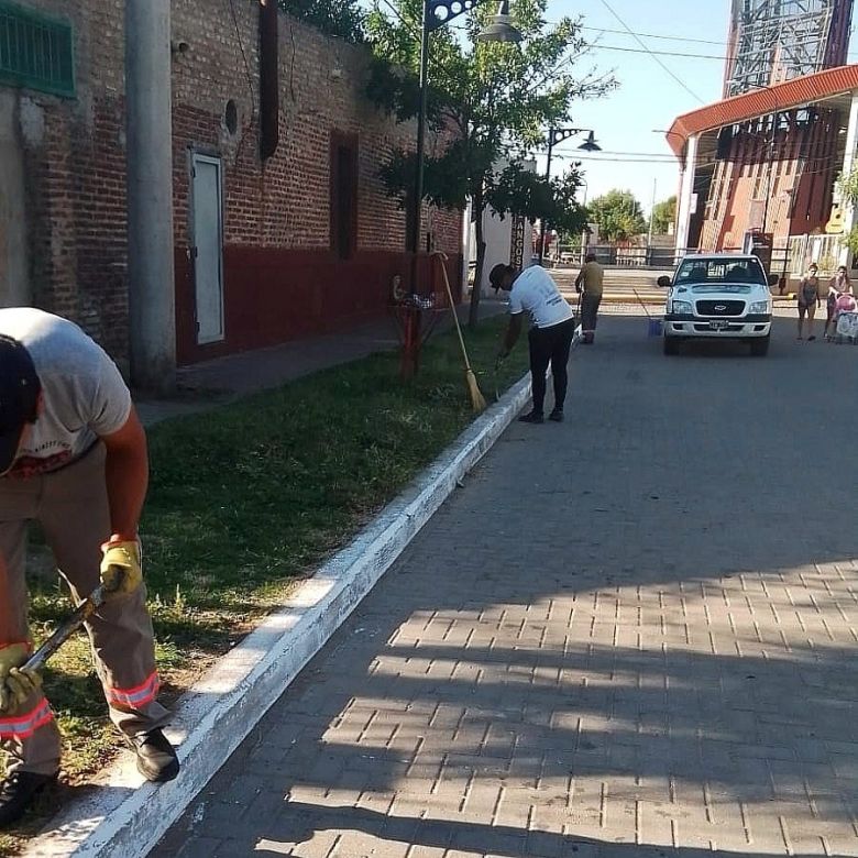 Continúan los trabajos de mantenimiento en el complejo de Calle Angosta