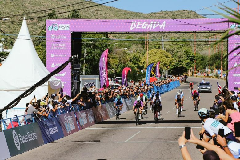 Martín Vidaurre se consagró campeón de la Vuelta del Porvenir