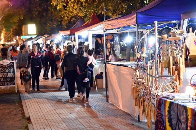 Vuelve la Feria de Emprendedores a la Plaza San Martín 