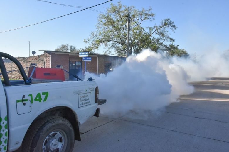 La Municipalidad de Villa Mercedes continúan con las fumigaciones en la ciudad