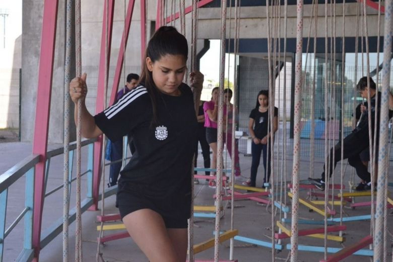 Las Escuelas Deportivas de La Pedrera comenzaron sus actividades