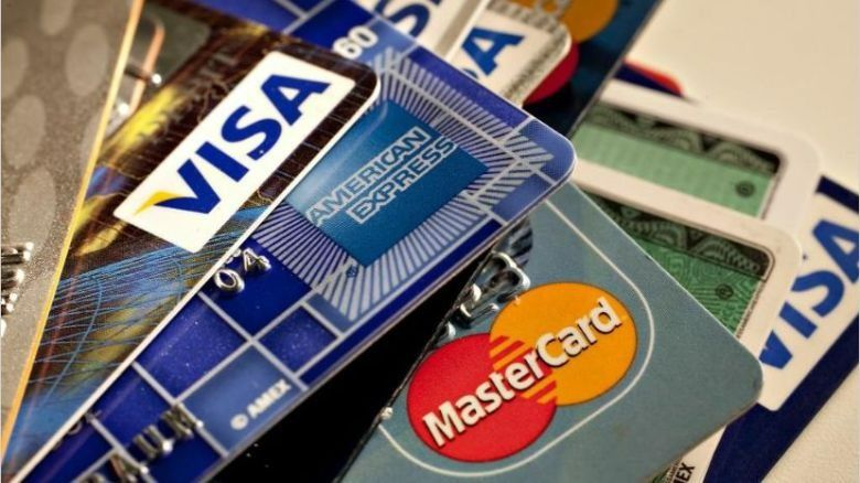 Cambio de tendencia: cae fuerte el consumo con tarjetas de crédito en febrero