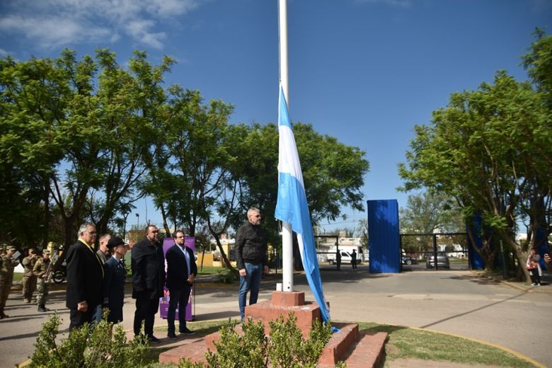 El Policlínico Regional "Juan Domingo Perón" homenajeó a Veteranos y Ex Combatientes de Malvinas