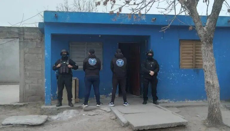 Villa Mercedes: detuvieron a una familia por venta de drogas