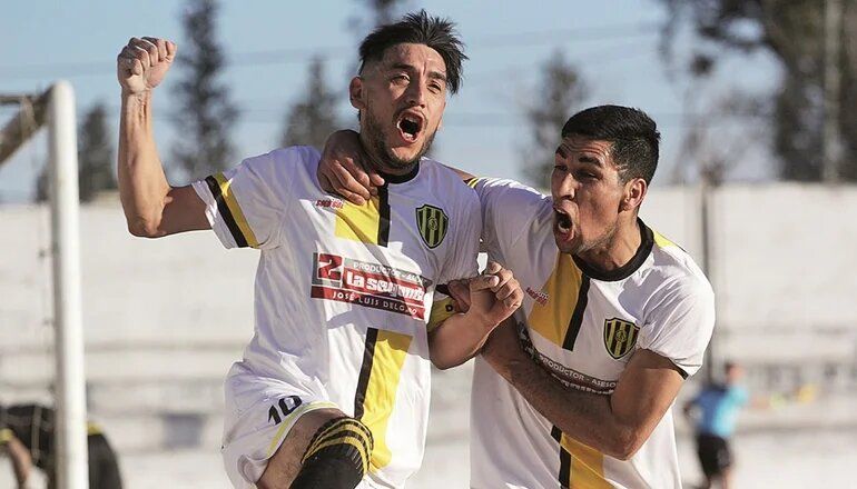 Jorge Newbery y Colegiales lideran el Torneo Apertura