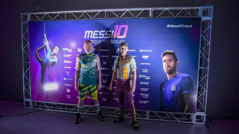 El Cirque du Soleil montó el escenario para el estreno de "Messi10"