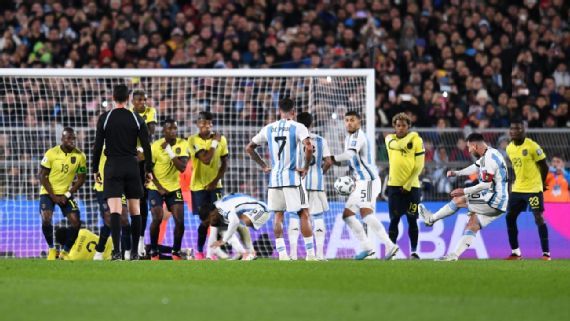 Argentina le ganó a Ecuador con otra genialidad de Messi