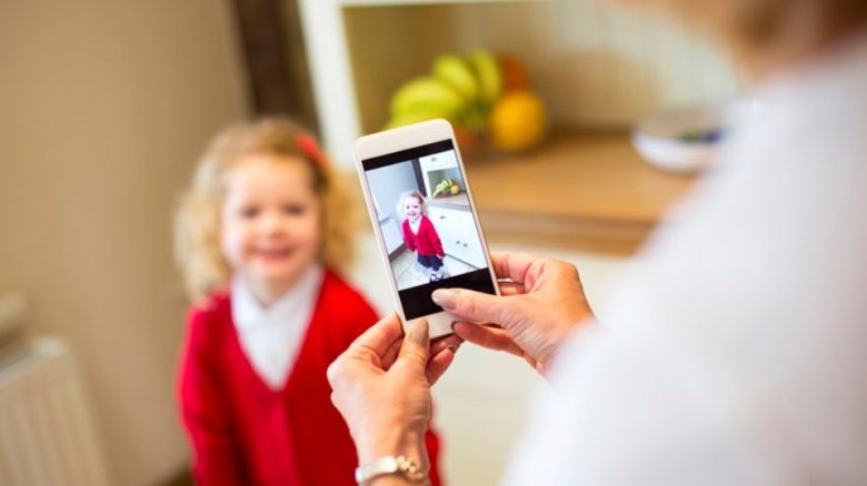 Sharenting: el riesgo de subir fotos de tus hijos a las redes sociales