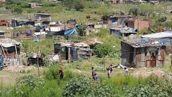 San Luis tercera en el ranking de pobreza de Argentina 