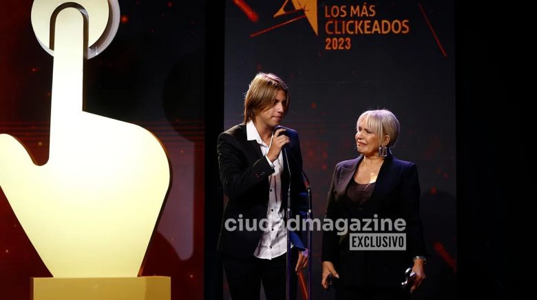 La mamá de Wanda Nara se quebró al agradecer el premio Los Más Clickeados: “Es un sol que jamás se apagará”  
