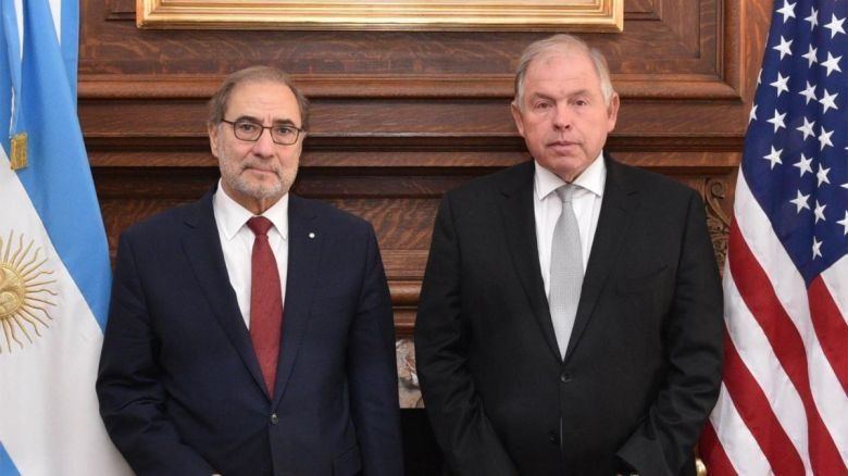 Argüello se reunió con Werthein para iniciar la transición en la embajada argentina ante EEUU 