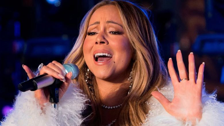Mariah Carey lanzó el video de “All I Want For Christmas Is You (Festive Lambs Edition)”, en medio de su gira