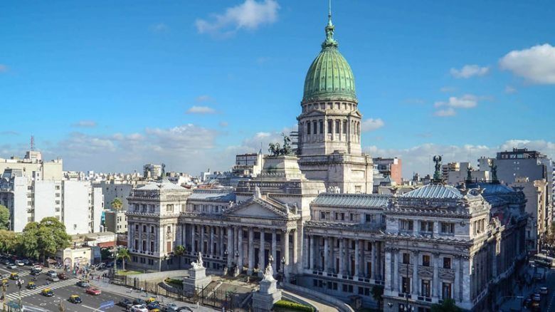 El Gobierno oficializó la convocatoria a sesiones extraordinarias del Congreso