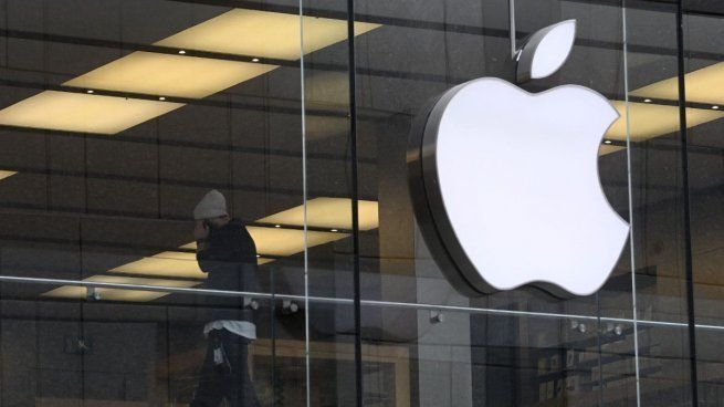 Duro golpe para Apple: pierde más de u$s115.000 millones en valor de mercado y sus acciones extienden el rojo