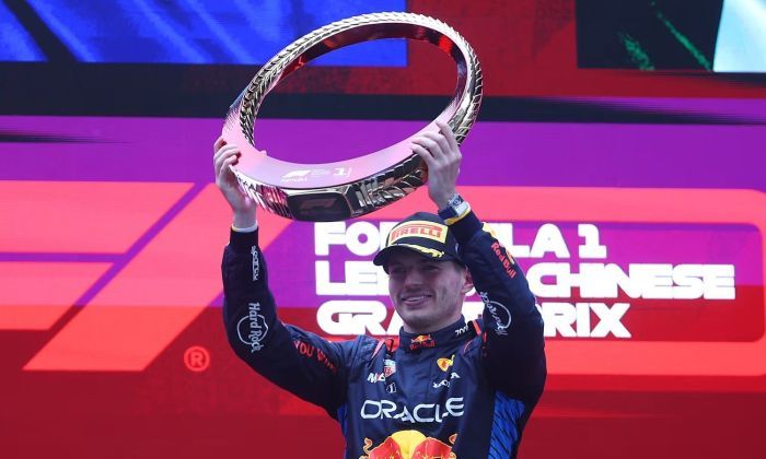 Max Verstappen sumó una nueva victoria en China
