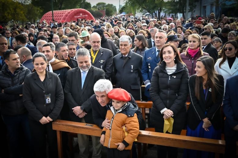 Miles de creyentes rindieron homenaje al Divino Señor de Renca