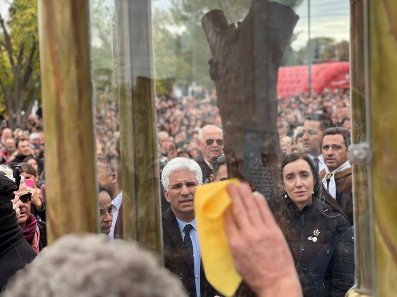 Miles de creyentes rindieron homenaje al Divino Señor de Renca