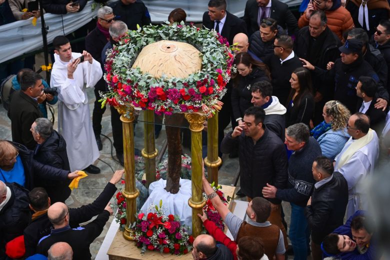 Miles de creyentes rindieron homenaje al Divino Señor de Renca