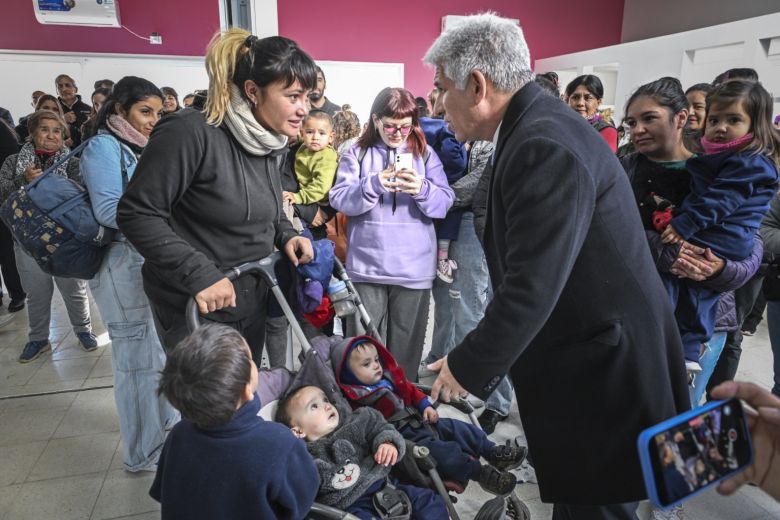 “Vamos a inundar la provincia de Centros de Desarrollo Infantil”