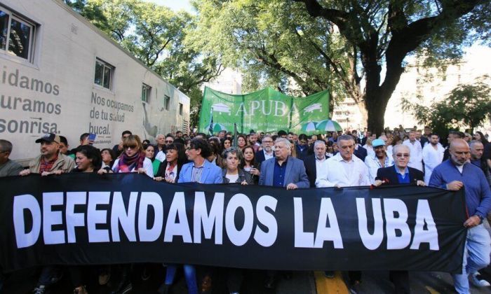 La UBA decreta la emergencia salarial