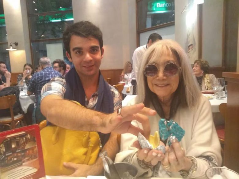 Tiene autismo y creó junto a María Kodama un asombroso museo de la discapacidad