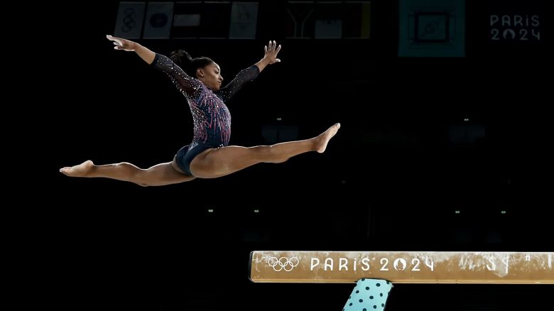 Simone Biles volvió a volar