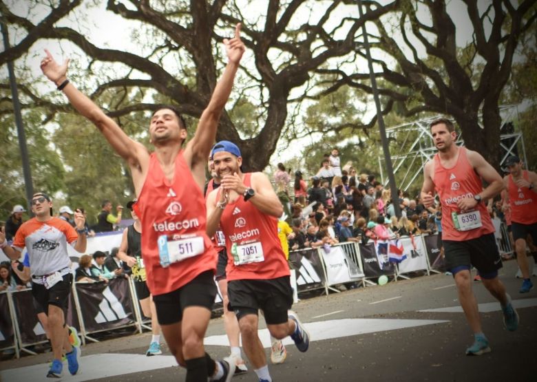 Maxi Urquiza, atleta con discapacidad intelectual,  cumplió su sueño de ser maratonista