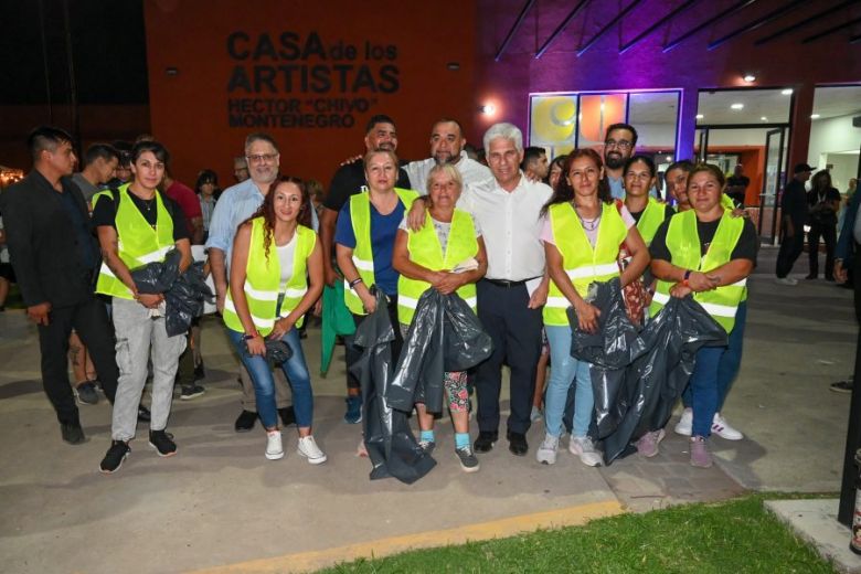 La Fiesta de la Calle Angosta deslumbró en su apertura