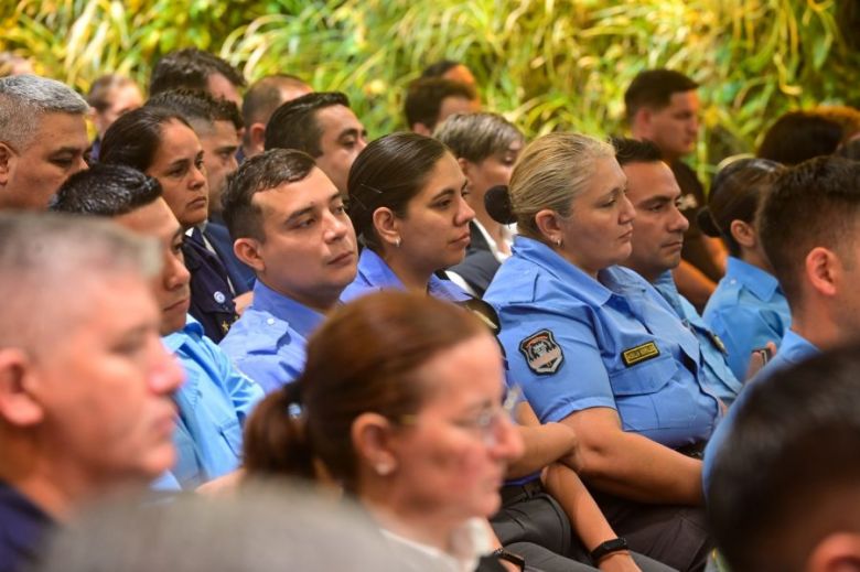 Agentes de la Policía y Penitenciaría tendrán prioridad para la Licenciatura en Seguridad Pública