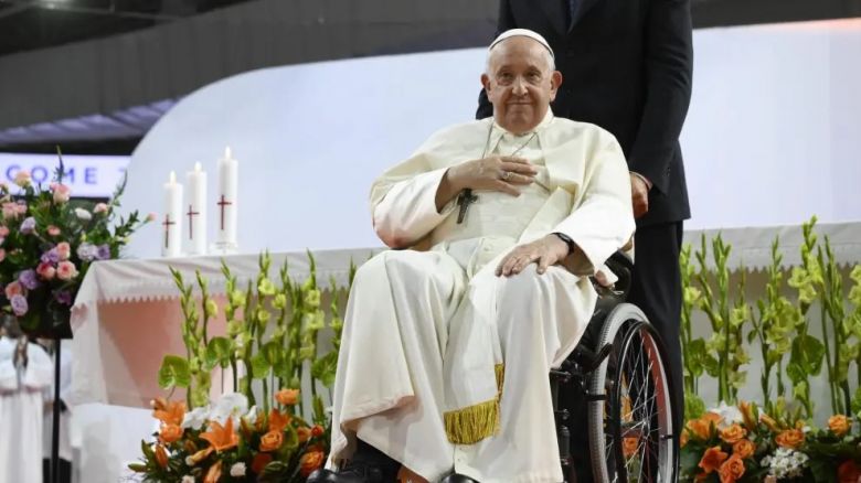 El papa Francisco continúa "estable", informó el Vaticano