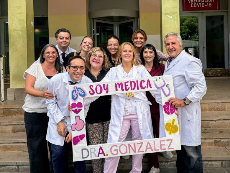 Milagros González: la primera médica egresada de la Universidad Nacional de Villa Mercedes