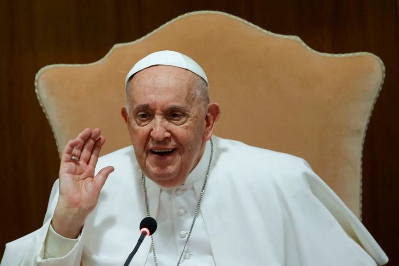 El papa Francisco "está mejorando", informó el Vaticano