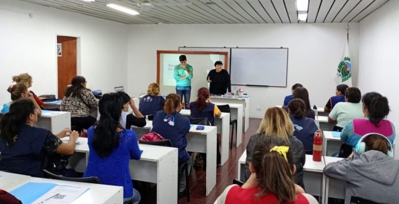 Capacitan en nutrición al personal de cocina de los Centros de Desarrollo Infantil