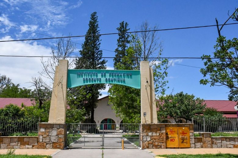 Llaman a cubrir cargos docentes en el IFDC de Villa Mercedes