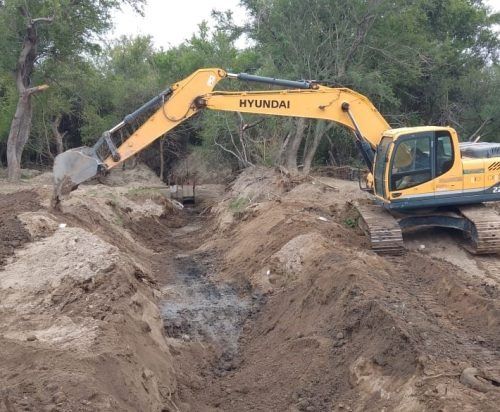 Encauzaron el río que provee a vecinos de Leandro N. Alem, La Majada y Potrero de Leyes