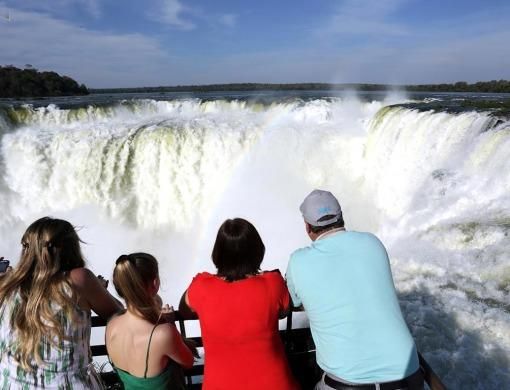 Por los feriados de junio, viajaron más de 2,1 millones de turistas y gastaron $412.372 millones