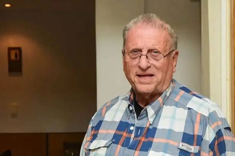 "Changui" Cáceres sobre De Loredo: "Que vaya con la bandera de LLA, piensan que van a tomar de la teta si van por ese camino, un beso en la frente y hasta luego"
