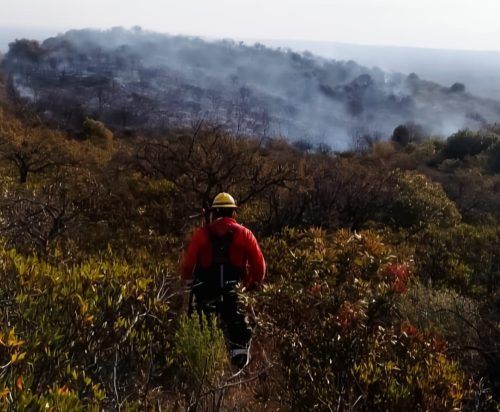 Se contuvo un incendio en Pasos Malos 