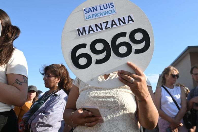 Entregarán las viviendas el 1° de noviembre, el 1° de diciembre y el 20 de diciembre