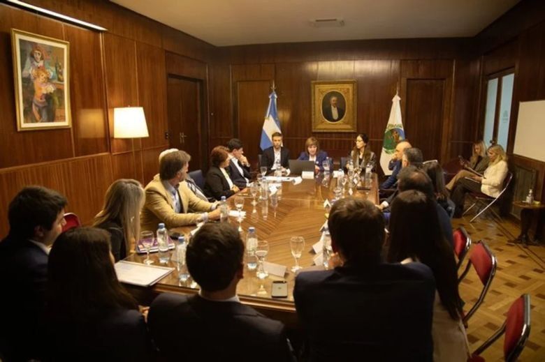 Bullrich se reúne con Villarruel: encuentro clave este viernes a las 12