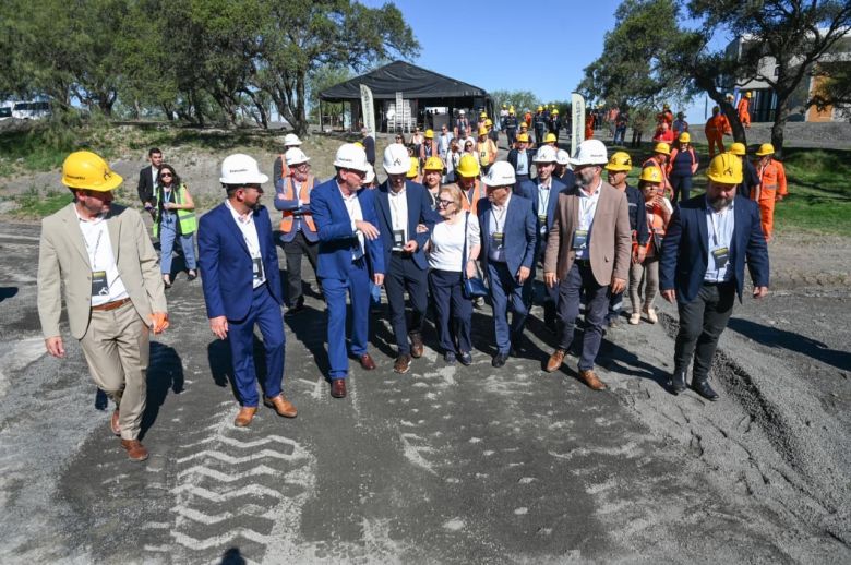 Basalto SRL presentó sus nuevos dos proyectos que generarán cientos de puestos de trabajo