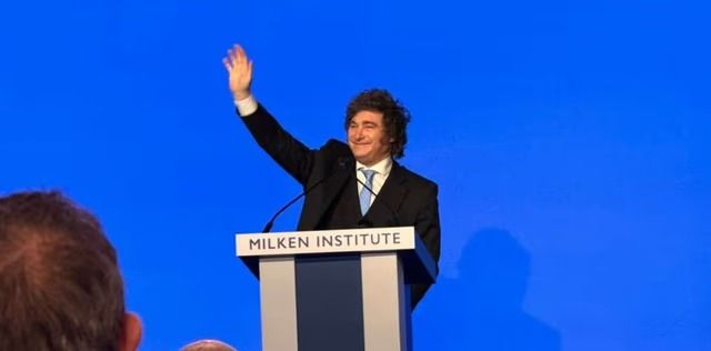 Javier Milei: &ldquo;Garc&iacute;a Cuerva ha dado una opini&oacute;n v&aacute;lida&rdquo;